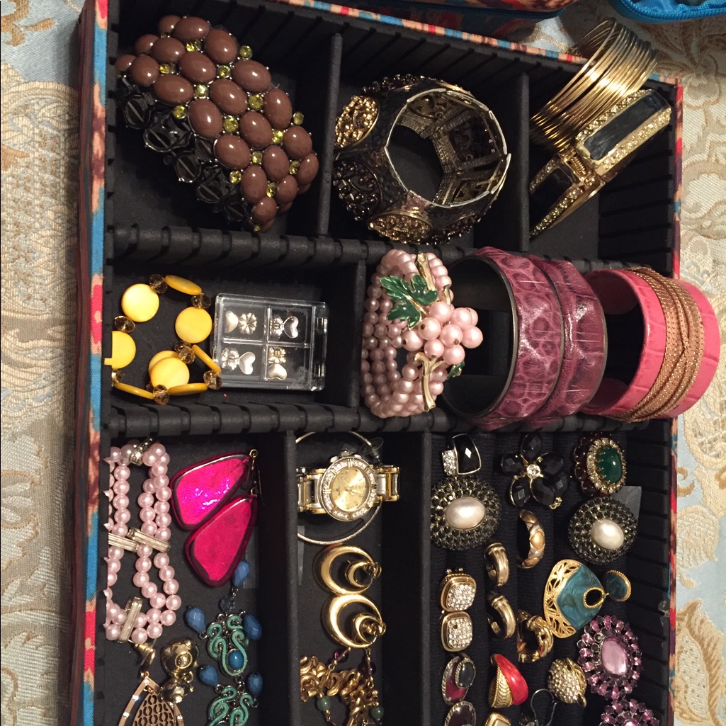 Jewelry Box  Jewelry  Jewelry Sold Separately